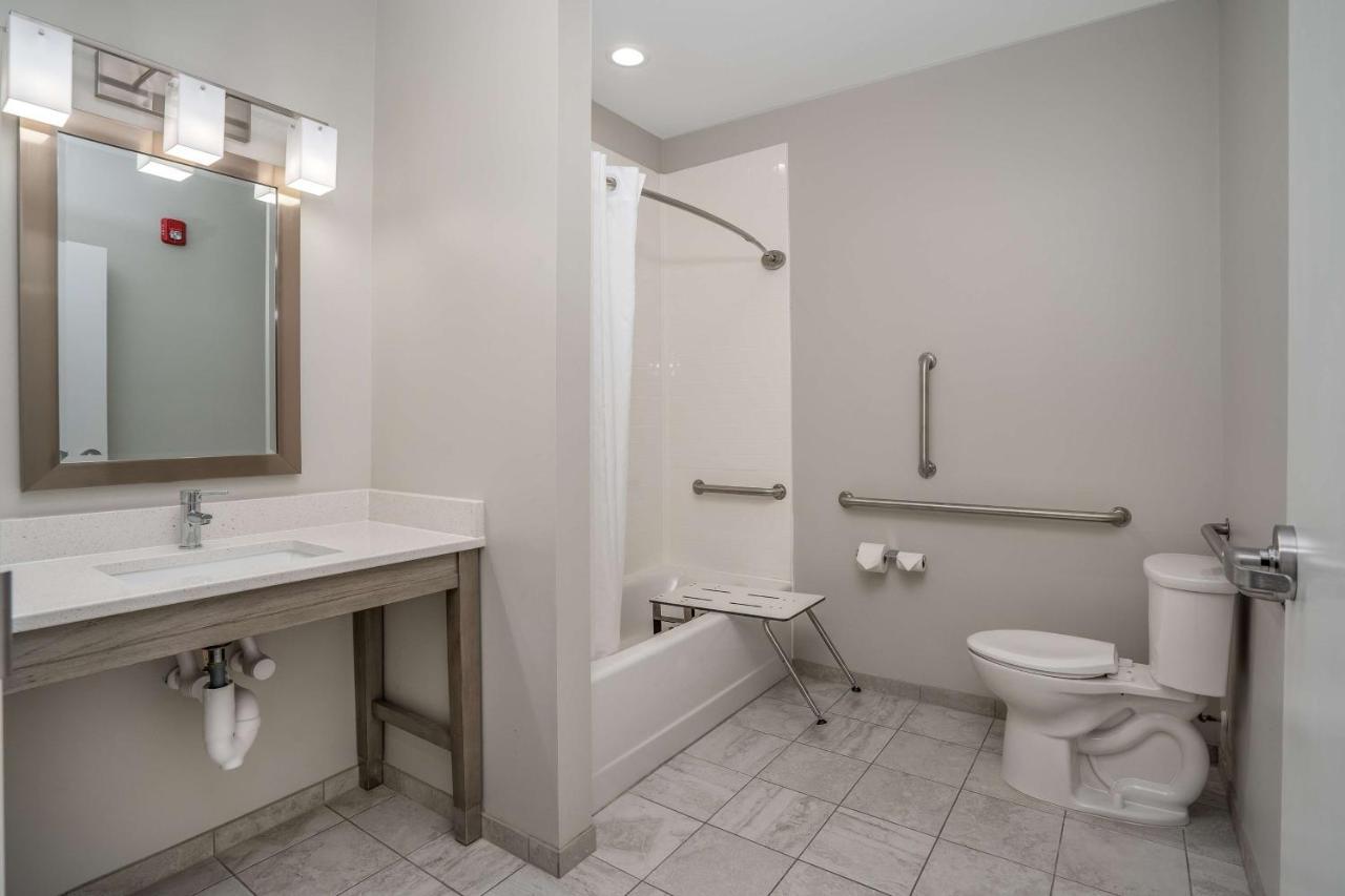 Lighthouse Suites - Best Western Signature Collection Emerald Isle Exterior foto
